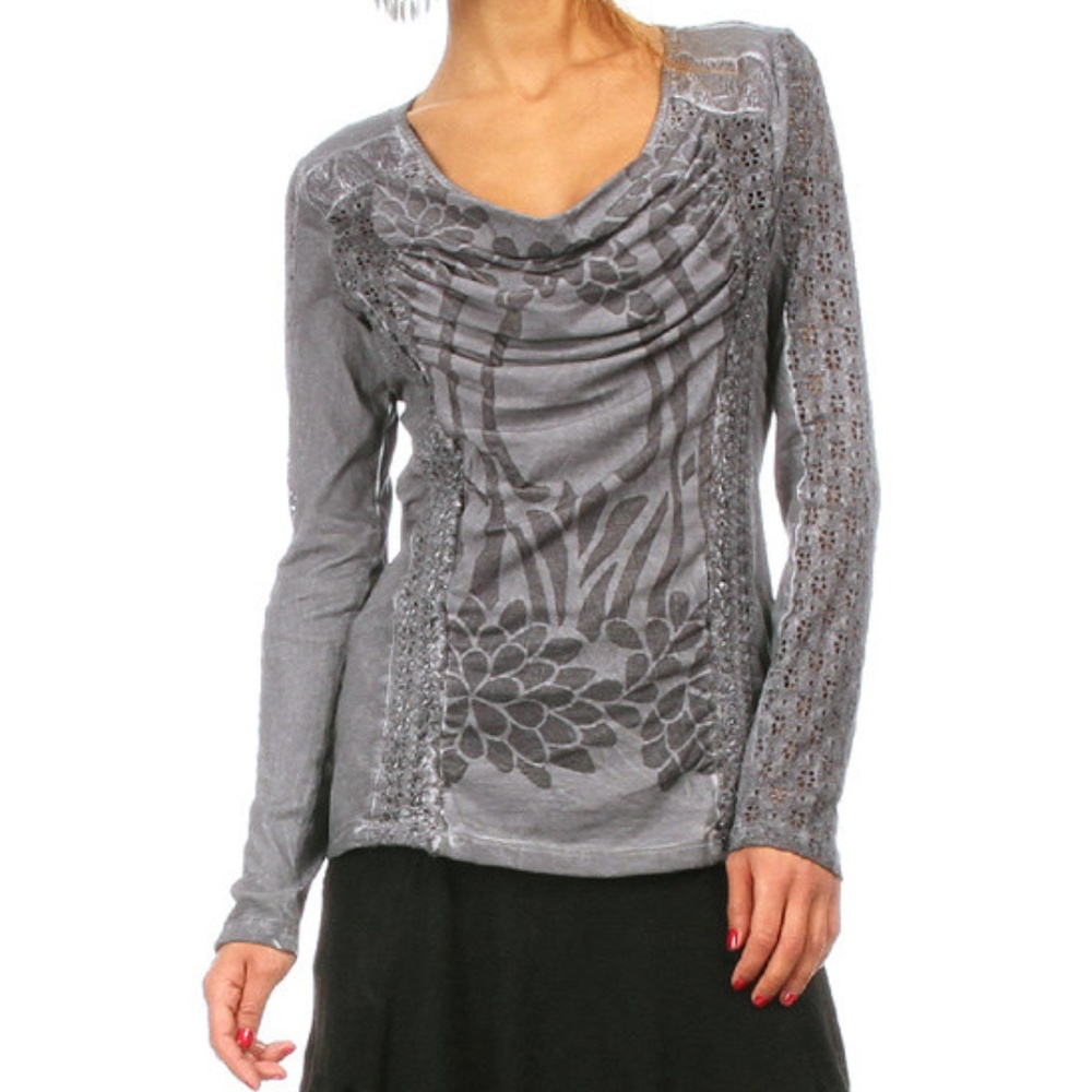 Angles never die Smoke Eyelet Top M